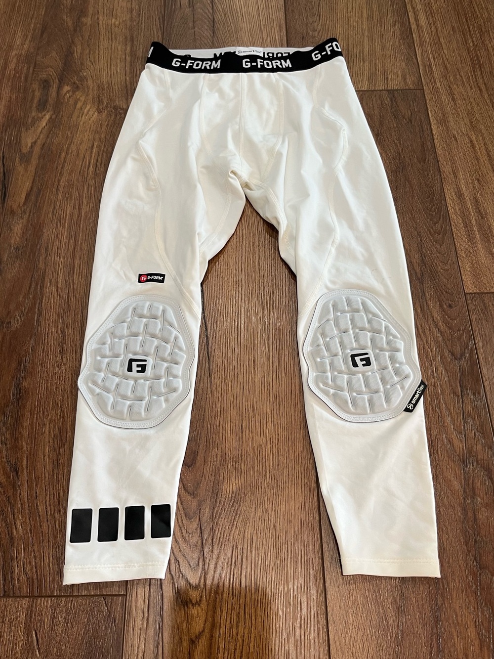 G-Form Pro 3/4 Padded Basketball Compression Pants White Adult S Knee Pad
